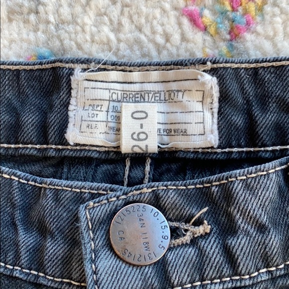 EUC Current Elliot The Fling Boyfriend jeans (Ash) - Picture 5 of 8